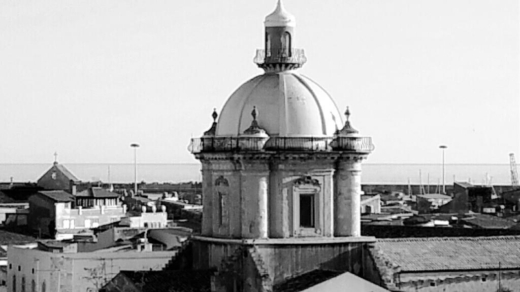 Castel Sant'Angelo Sea View Villa Ликата Екстериор снимка