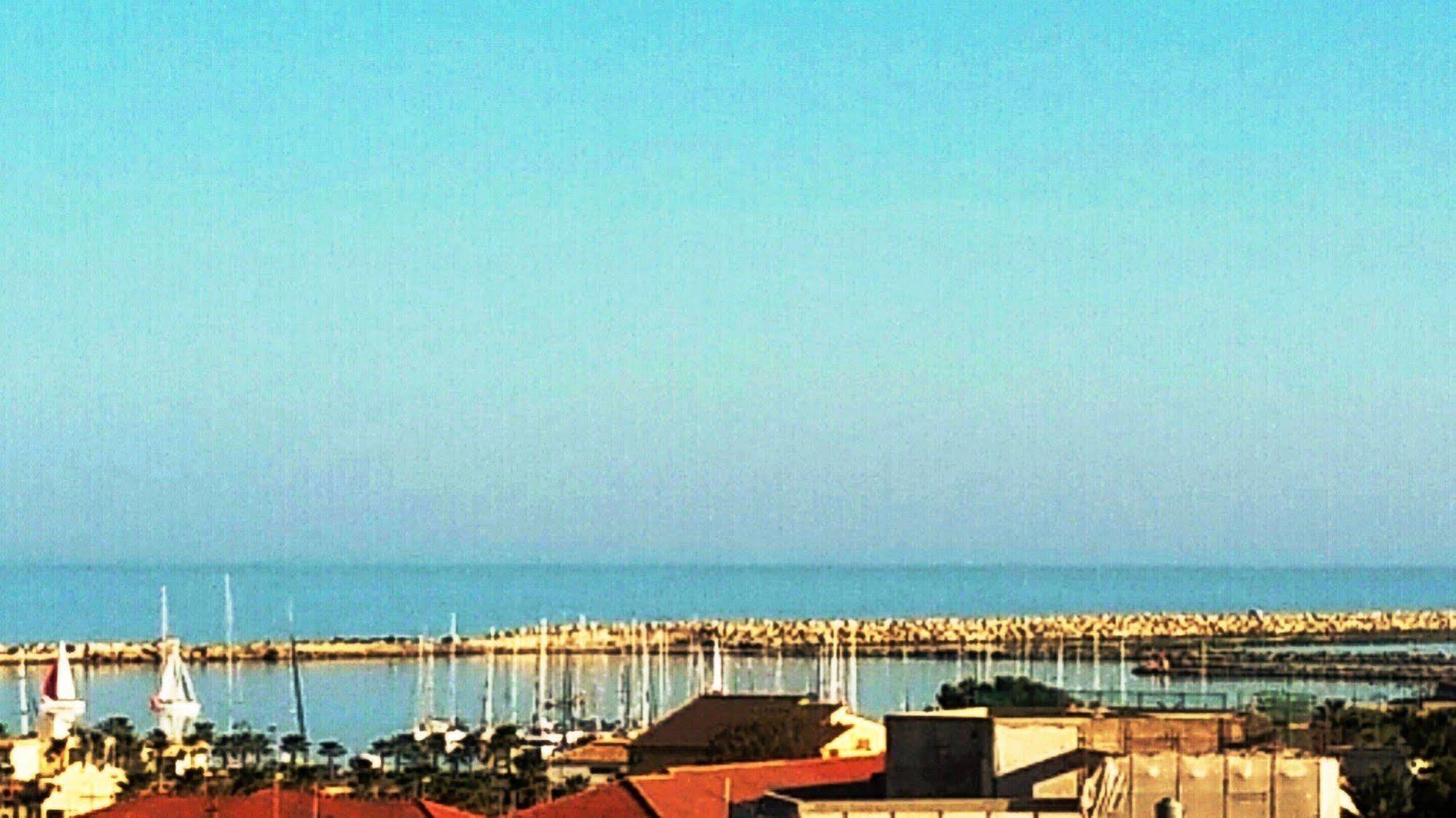 Castel Sant'Angelo Sea View Villa Ликата Екстериор снимка